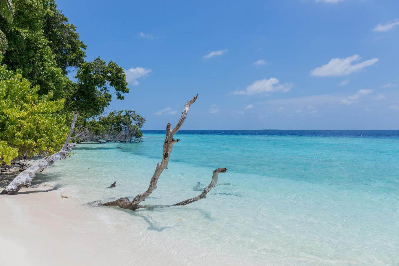 Nihaali Maldives Hotel Kudarikilu Exterior photo