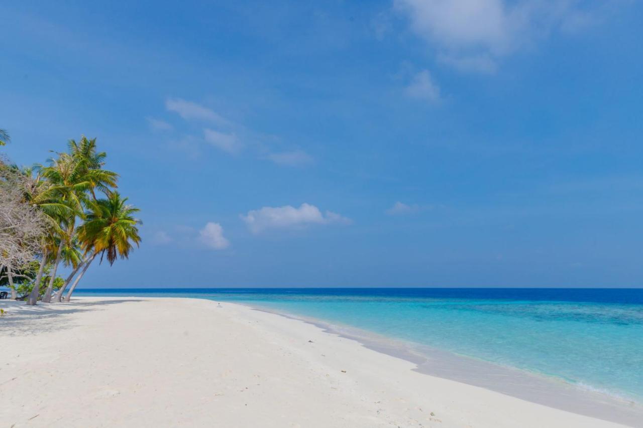 Nihaali Maldives Hotel Kudarikilu Exterior photo